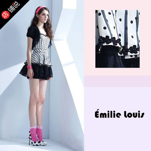 路易斯Emilie Louis女装图片