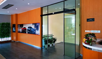 易可达：主打自动门品牌